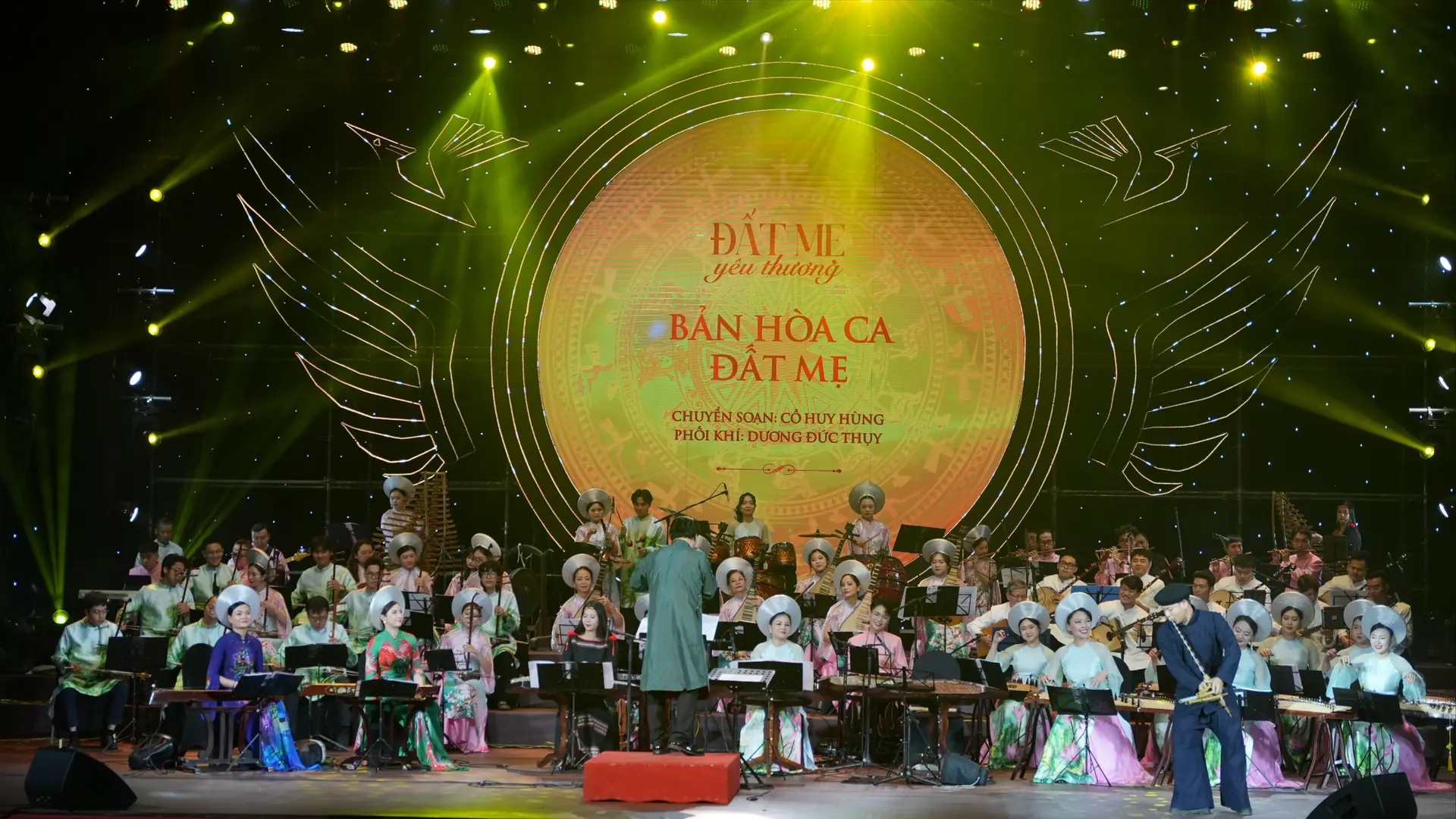 Lắng đọng xúc cảm trong đêm nhạc 'Đất mẹ yêu thương'